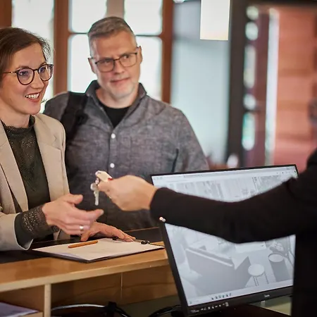 Hohenwart Forum Szálloda