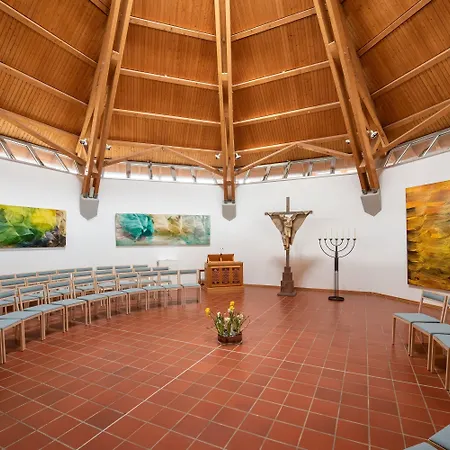 Hohenwart Forum Szálloda